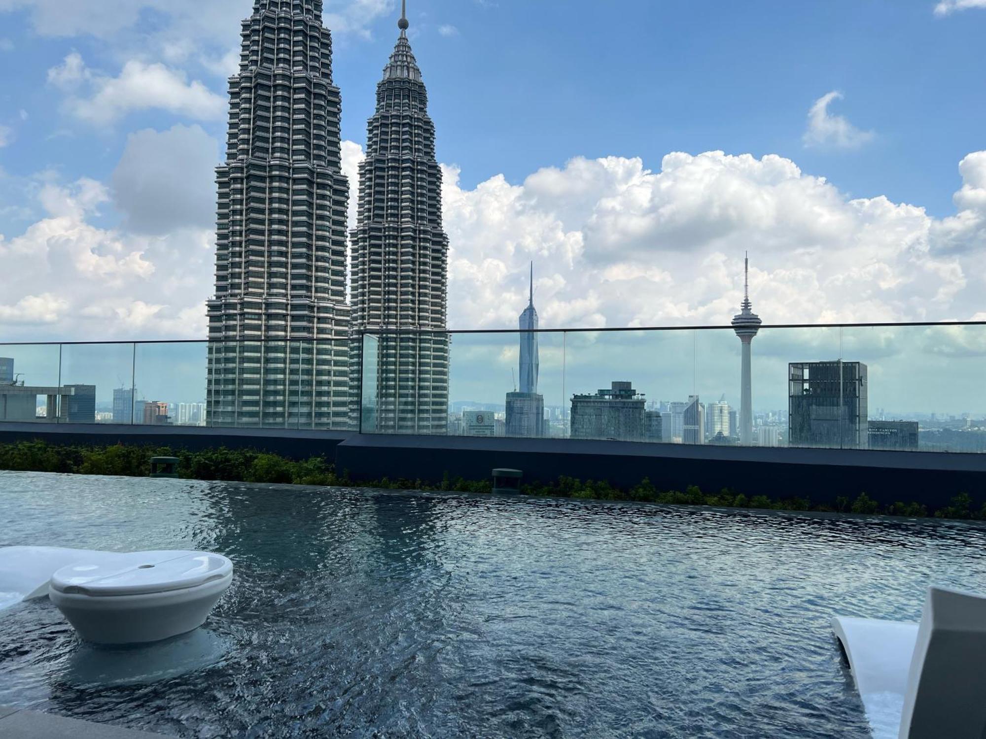 Star At Klcc By Eae Apartment Куала Лумпур Екстериор снимка