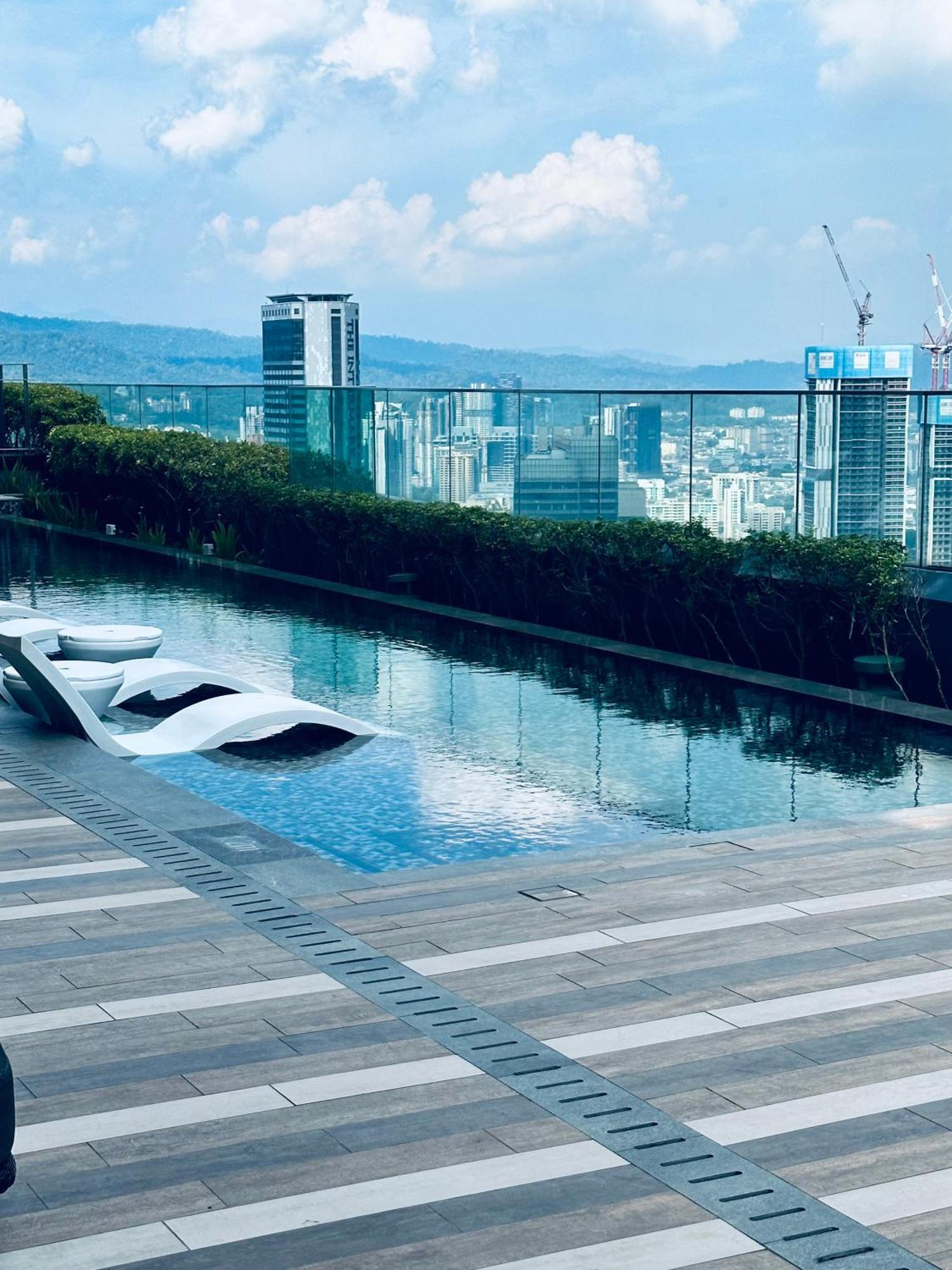 Star At Klcc By Eae Apartment Куала Лумпур Екстериор снимка
