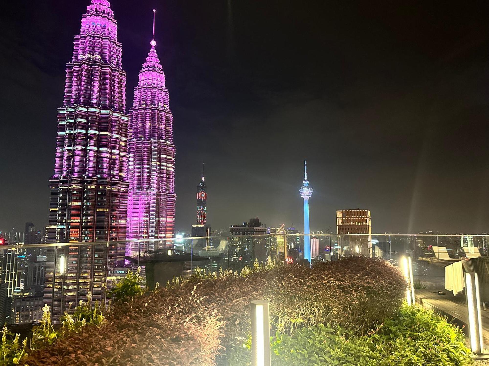 Star At Klcc By Eae Apartment Куала Лумпур Екстериор снимка